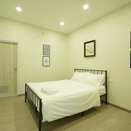 Hidden Dragon X Yaowarat Road Apartment Bangkok Exterior photo