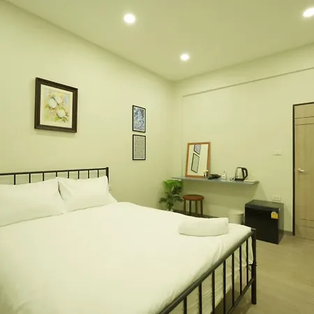 Hidden Dragon X Yaowarat Road Apartment Bangkok Exterior photo